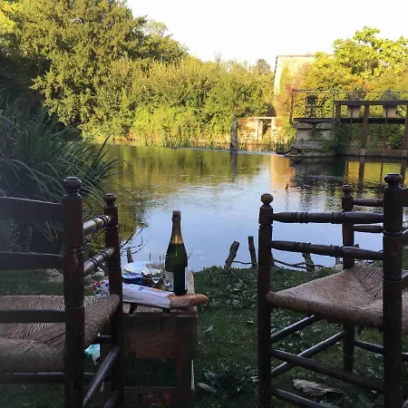 Rue Des Douves Verteuil-sur-Charente