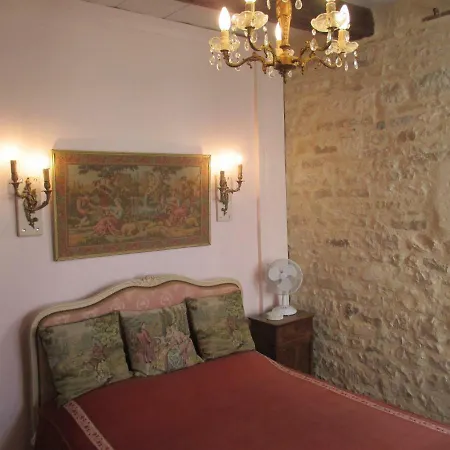 Rue Des Douves Verteuil-sur-Charente