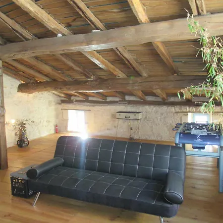 Rue Des Douves * Verteuil-sur-Charente