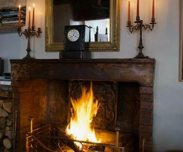 Rue Des Douves Verteuil-sur-Charente